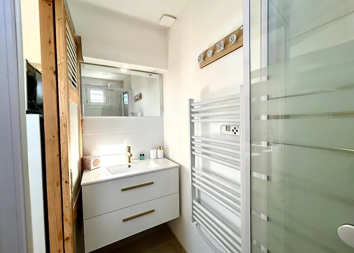 Le Paradis-terrasse-clim * Nîmes